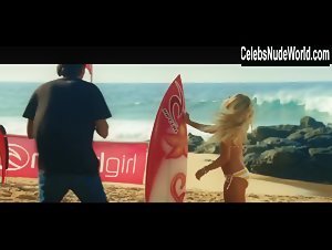 Lorraine Nicholson bikini, Sexy scene in Soul Surfer (2011) 5