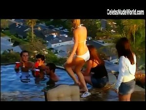 Lauren Conrad Tell bikini, Sexy scene in Laguna Beach (2004-2005) 9