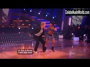 Lil' Kim Sexy scene in Dancing with the Stars (2005-) 6