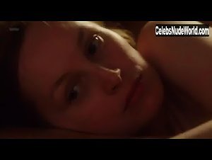 Adelaide Leroux Explicit , Bedtime in Le chant du merle (2016) 3