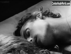 Ana Moreira nude, bed scene in Tabu (2012) 20