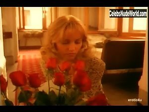 Anfisa Nejinskaya in Red Shoe Diaries (series) (1992) 12