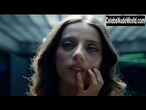 Angela Sarafyan in Westworld (series) (2016) 13