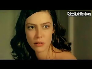 Anna Mouglalis Smok , Sensual scene in Novo (2002) 11