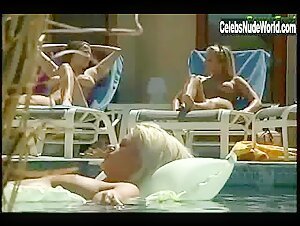 Beverly Lynne Poolside , Big boobs in 7 Lives Xposed (series) (2001) 20