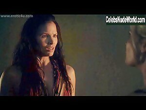 Bonnie Sveen in Spartacus: Vengeance (series) (2010) 17