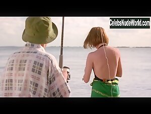 Bridget Fonda Outdoor , Beach scene in Camilla (1994) 6