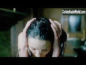 Caitriona Balfe Wet , Explicit in Outlander (series) (2014) 1