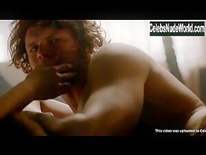 Caitriona Balfe Close Up , boobs in Outlander (series) (2014) 17