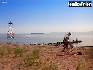 Carla Gugino nude, boobs scene in Jaded (1998) 6