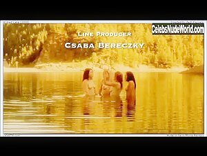 Carlee Baker Outdoor , Explicit in Wicked Lake (2008) 3