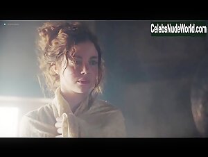 Charlotte Hope boobs , Explicit in Spanish Princess (series) (2019) 20