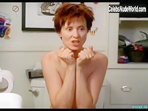 Cynthia Nixon Redhead , Explicit in Sex and the City (series) (1998) 8