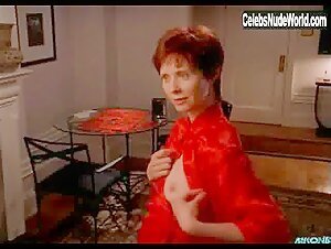 Cynthia Nixon Sexy Dress , Redhead in Sex and the City (series) (1998) 4
