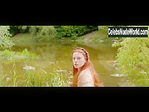 Daisy Ridley in Ophelia (2018) 15