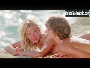 Daryl Hannah Blonde , Beach in Summer Lovers (1982) 12