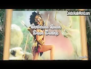 Dawn Dunlap in Barbarian Queen (1985) 4