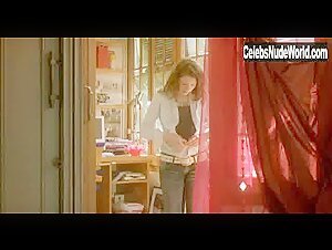 Diana Gomez Brunette , Lingerie scene in Eloise (2009) 3