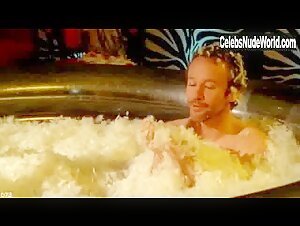 Diana Glenn Blonde , Bathtub in Satisfaction (series) (2007) 5