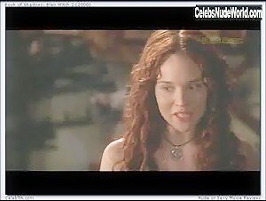 Erica Leerhsen Redhead , Explicit in Book of Shadows: Blair Witch 2 (2000) 6