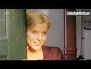 Eva Habermann in First Love - Die grose Liebe (series) (1997) 4