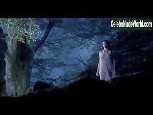 Eva Green Outdoor , Explicit in Camelot (series) (2011) 1