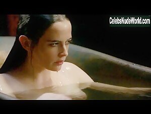Eva Green Bathtub , boobs in Camelot (series) (2011) 7