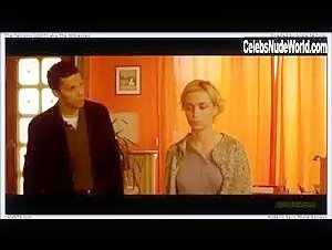 Emmanuelle Beart Blonde , Hot in Les temoins (2007) 5