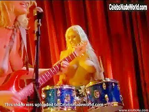 Elizarah Blonde , Babes scene in Sapphire Girls (2003) 20