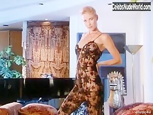 Elizabeth Sandifer Glamour , Sexy Dress in Sexual Outlaws (1994) 8