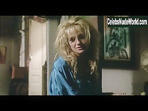Elizabeth McGovern in Johnny Handsome (1989) 11
