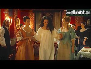 Elisa Lasowski Costume , Sexy Dress in Versailles (series) (2015) 9