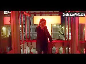 Elena Radonicich Brunette , Hot in La porta rossa (series) (2017) 7