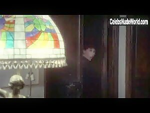 Edwige Fenech in La poliziotta della squadra del buon costume (1979) 4