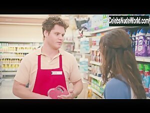 Frankie Shaw Hot , Couple in SMILF (series) (2017) 12