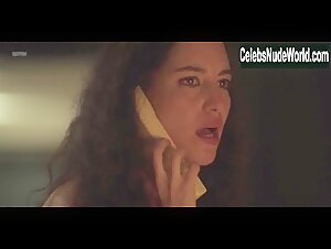 Florencia Rios in Luis Miguel: La Serie (series) (2018) 17