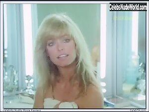 Farrah Fawcett in Saturn 3 (1980) 3