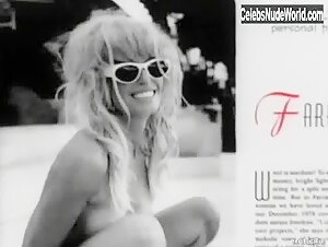 Farrah Fawcett in Playboy: Farrah Fawcett, All of Me (1997) 12
