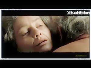 Giovanna Mezzogiorno Natural boobs , Couple in Love in the Time of Cholera (2007) 15