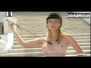 Heather Vandeven Public Nudity , Big boobs in Life on Top (series) (2009) 10