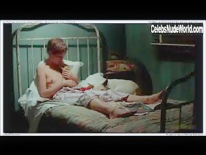 Jane Birkin boobs , Nipple in Je t'aime moi non plus (1976) 2
