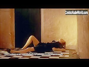 Jane Birkin nude, butt scene in Dust (1985) 15