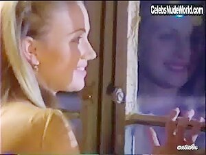 Jacqueline Lovell Blonde , Explicit in I'm Watching You (1997) 16