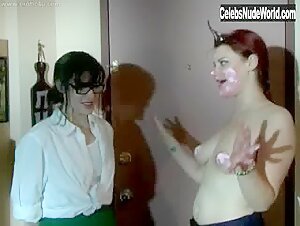 Isadora Edison Messy , Lesbian in Sexy Adventures of Van Helsing (2004) 17