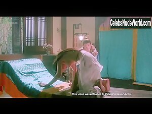 Isabella Chow in Yu pu tuan: Tou qing bao jian (1991) 17