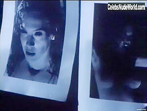 Jenna Bodnar in Huntress: Spirit of the Night (1995) 10