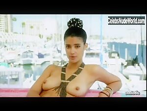 Jessica Clark Exotic , boobs in Chemistry (series) (2011) 10