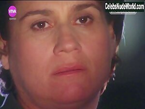 Joanna Tristao  in Presenca de Anita (series) (2001) scene 1 16