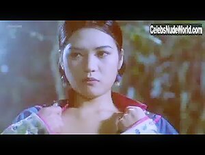 Julie Lee Wa-Yuet in Mun ching sap daai huk ying (1994) 17