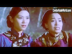 Julie Lee Wa-Yuet in Mun ching sap daai huk ying (1994) 20